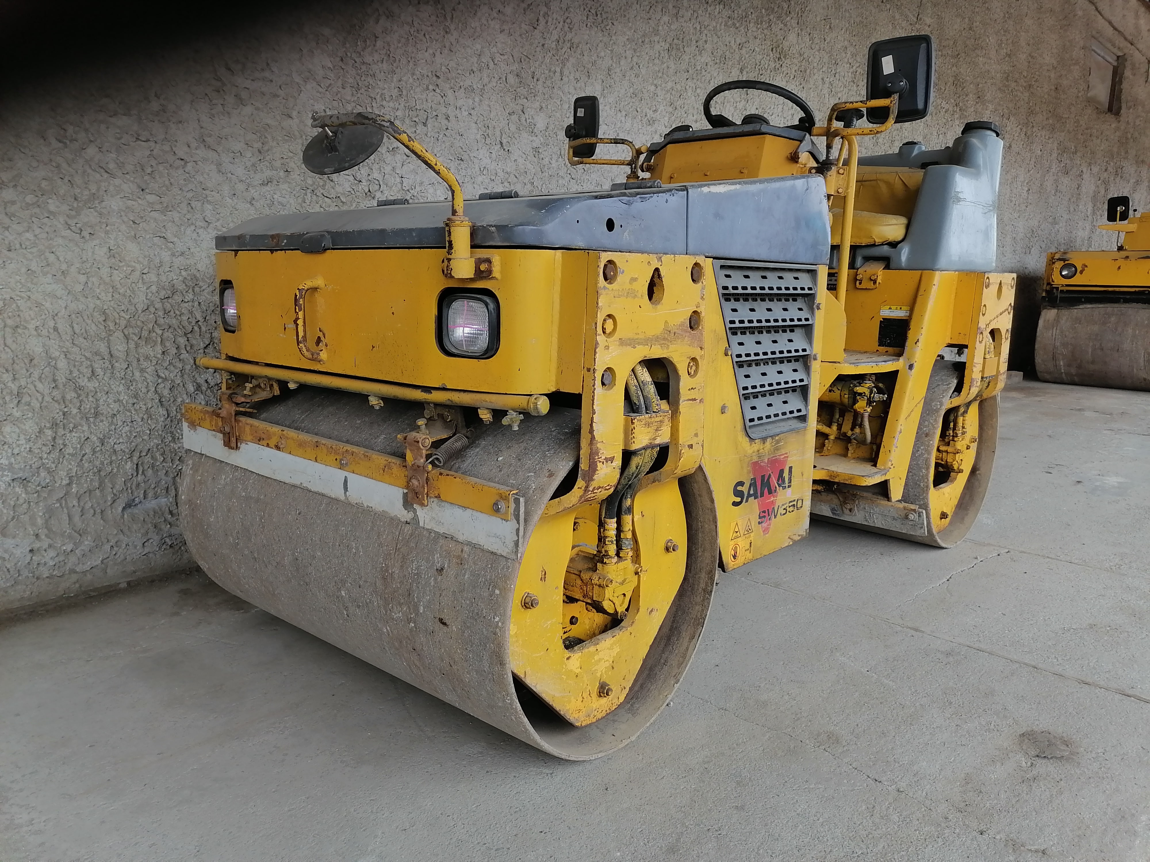 Предоставляем услуги и аренду на Каток - SAKAI SW350-1, 2000 г.в.